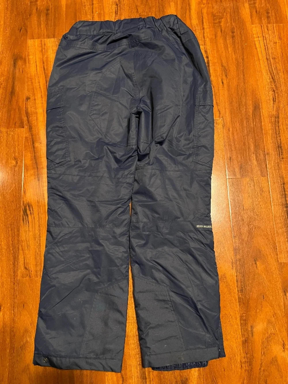 Free Soldier Men’s Waterproof Snow Insulated Pants, L, Navy